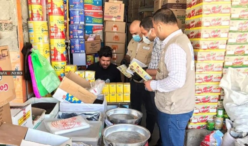 عاجل : الريال اليمني يصل منطقة الخطر  في التداولات المسائية بصنعاء وعدن وأكبر مؤسسة تجارية في اليمن تنشر قائمة بالاسعار الجديدة لمنتجاتها في عدن ( وثيقة )