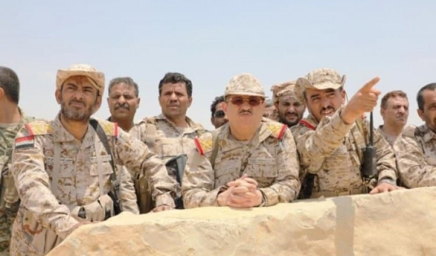 عاجل| مصير مجهول لعدد من قيادات وزارة الدفاع في مأرب ومصادر تؤكد اختفائهم بشكل مفاجئ وسط ظروف غامضة